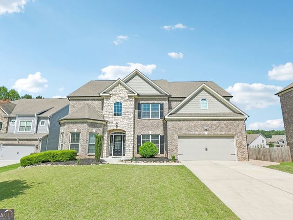 611 La Perla Drive, Buford, GA 30518