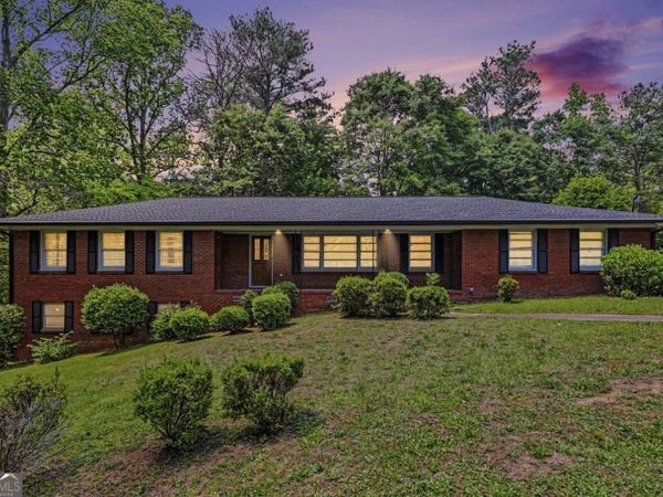 14 N Poplar Street, Fairburn, GA 30213