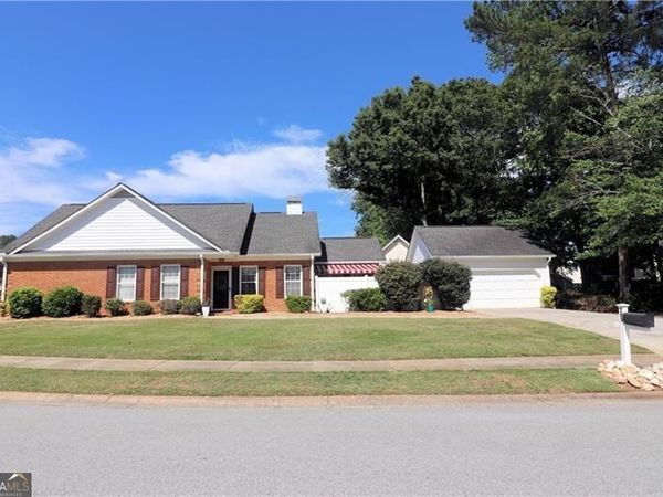 105 Woodgate Drive, Fayetteville, GA 30214