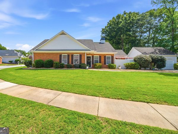 105 Woodgate Drive, Fayetteville, GA 30214