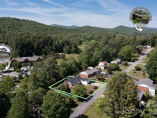 75 Hawthorne Drive , Brevard, NC 28712
