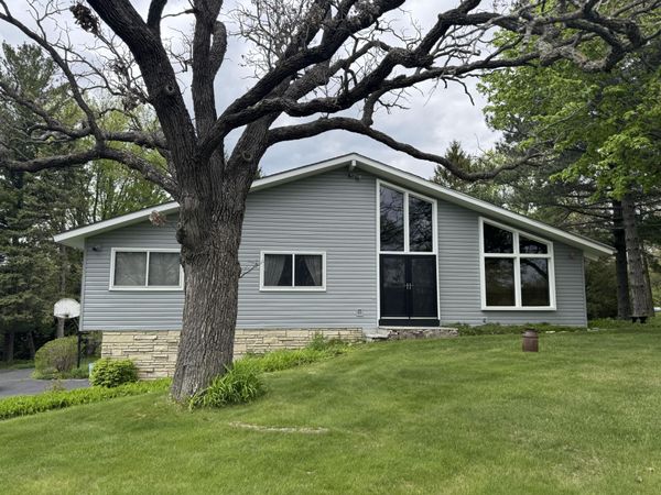 S78W31428 Sugden Rd, Mukwonago, WI 53149