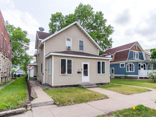 1414 Jackson St, Unit 1416, La Crosse, WI 54601
