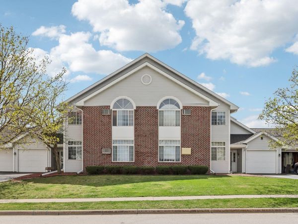 743 Cherokee Path, Lake Mills, WI 53551