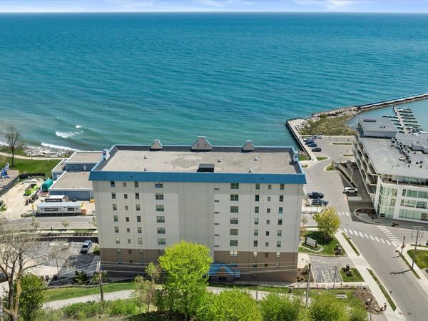 415 N Lake St, Unit 701, Port Washington, WI 53074