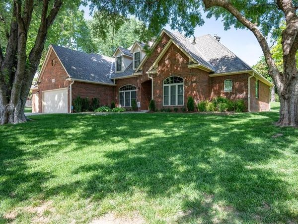 10512 Highview Drive, Oklahoma City, OK 73151