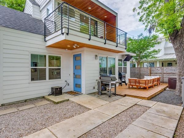 1404 E 2nd Aly, Unit 2, Austin, TX 78702