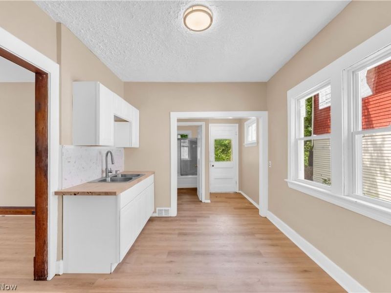 2652 E 115th Street, Cleveland, OH 44104 Photo 11