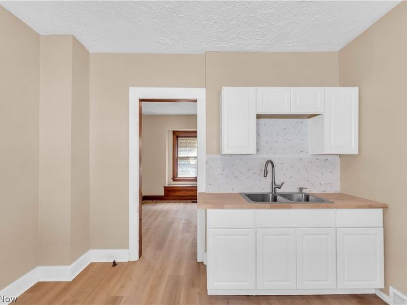 2652 E 115th Street, Cleveland, OH 44104 Photo 12