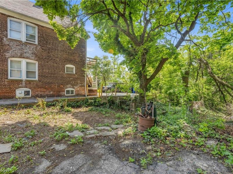 2652 E 115th Street, Cleveland, OH 44104 Photo 26