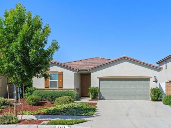 1787 Chute Drive, Hemet, CA 92545