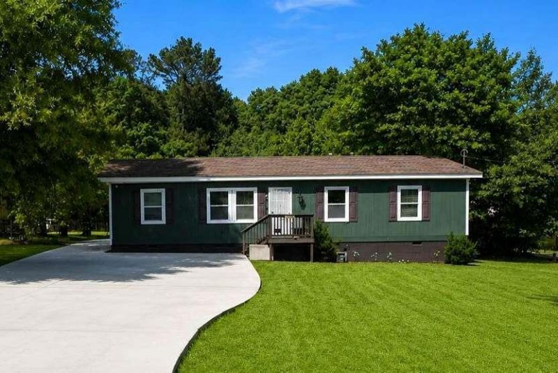 384 Ronthor Drive, Social Circle, GA 30025 Main Photo