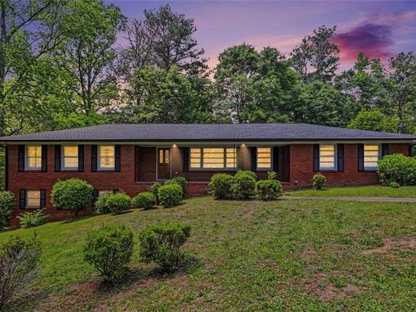 14 N Poplar Street, Fairburn, GA 30213