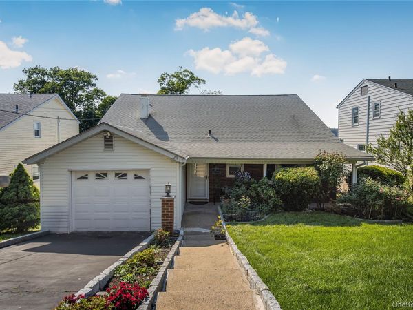 25 Jody Lane , Yonkers, NY 10701