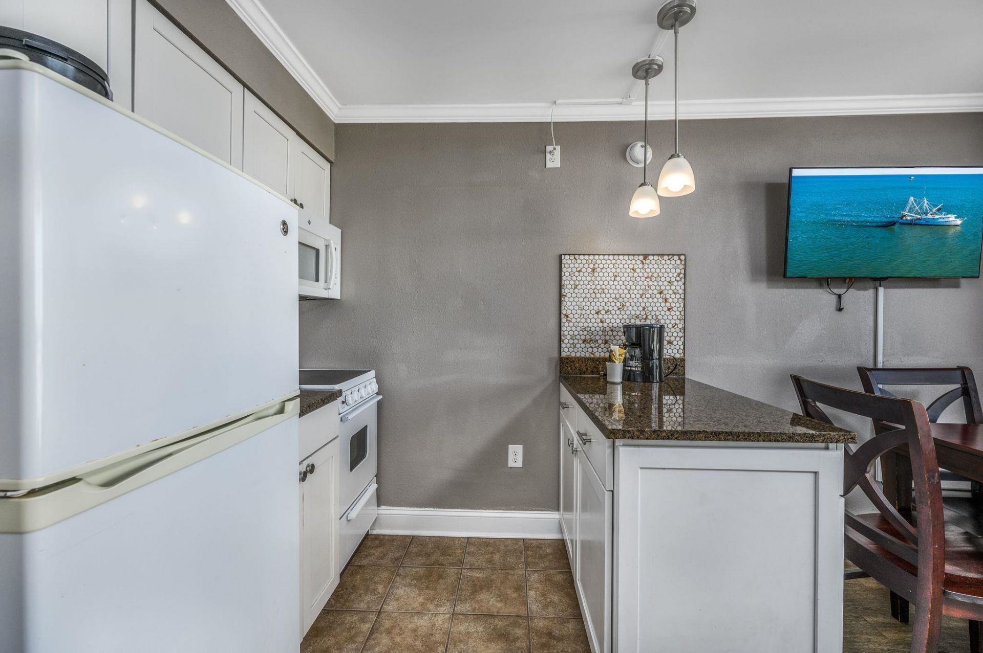 6900 North Ocean Blvd. Photo 19