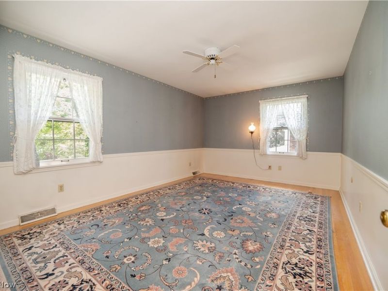 8045 Deerpath Drive, Youngstown, OH 44512 Photo 29