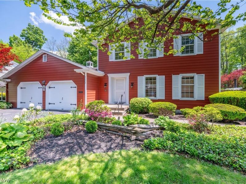 8045 Deerpath Drive, Youngstown, OH 44512 Photo 3