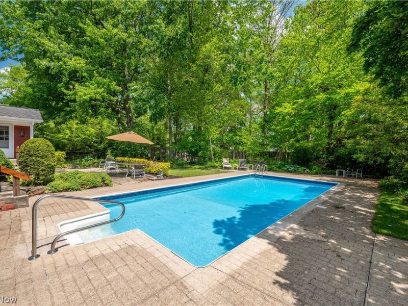 8045 Deerpath Drive, Youngstown, OH 44512 Photo 35