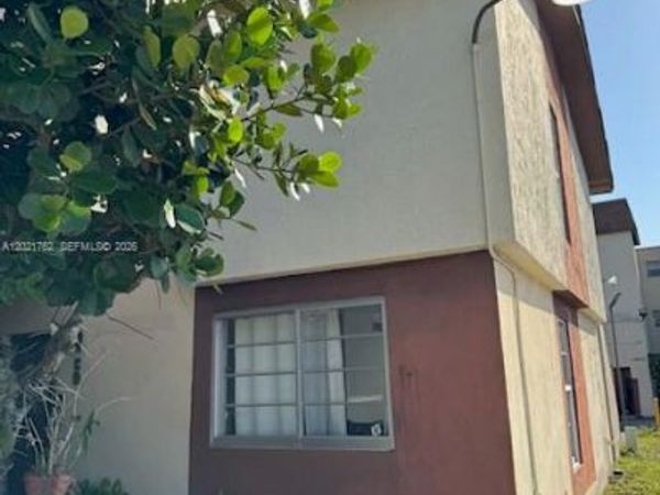 11 SW 109th Ave , Unit C9, Sweetwater, FL 33174
