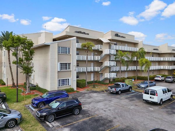 21121 SW 85th Ave , Unit 202, Cutler Bay, FL 33189
