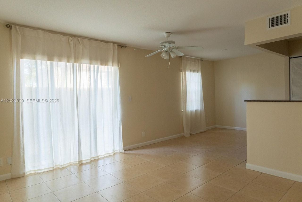 8018 SW 18th Ct , Unit 2-8, Davie, FL 33324 Photo