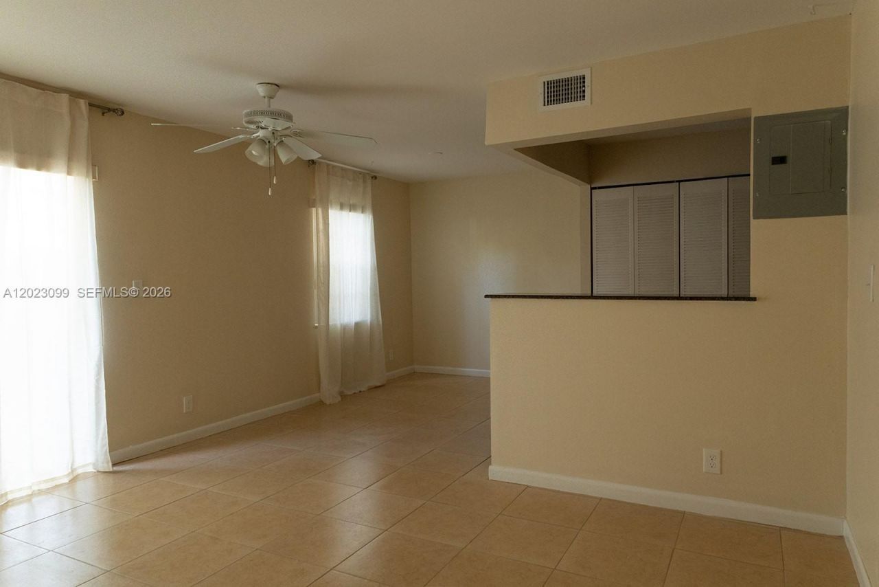 8018 SW 18th Ct , Unit 2-8, Davie, FL 33324 Photo