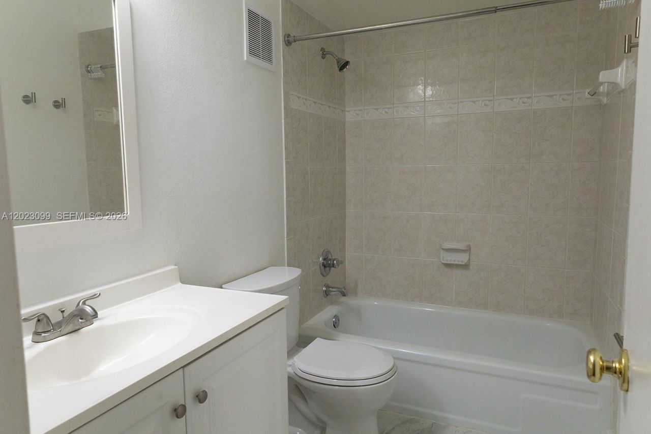 8018 SW 18th Ct , Unit 2-8, Davie, FL 33324 Photo