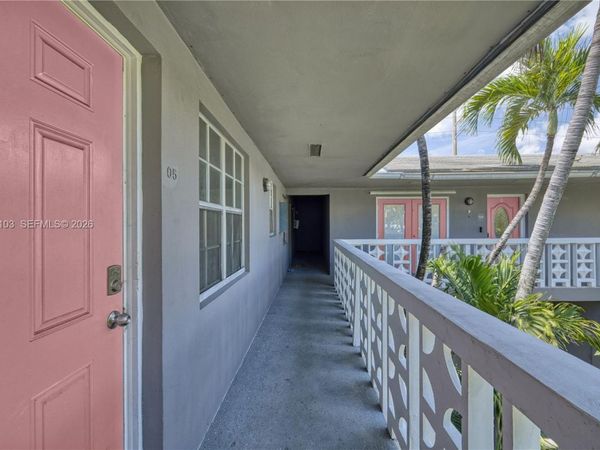 400 SE 31st St , Unit 6, Fort Lauderdale, FL 33316