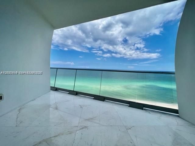 16901 Collins Ave , Unit 1104, Sunny Isles Beach, FL 33160 Photo