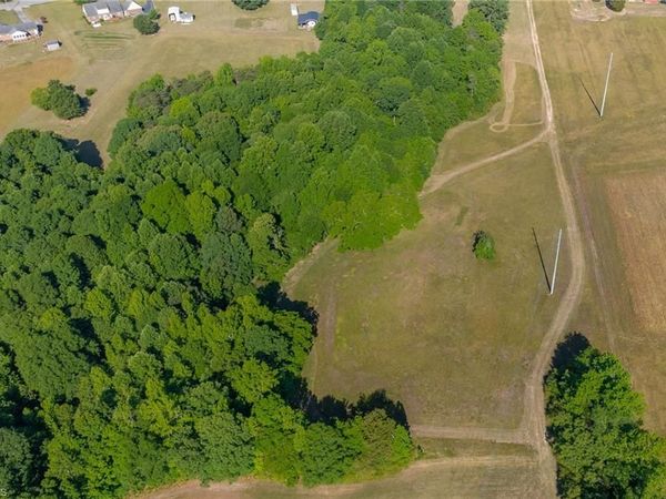 292 Lighthouse Lane , Lexington, NC 27295