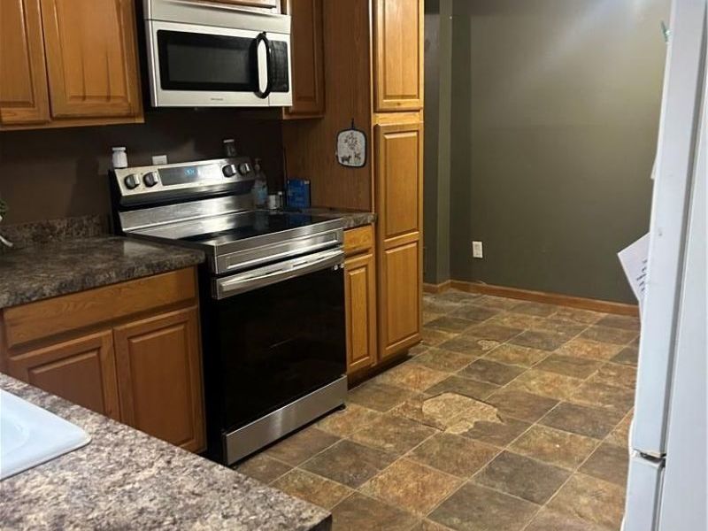 149 W Pleasant Street, Hillsboro, OH 45133 Photo 6