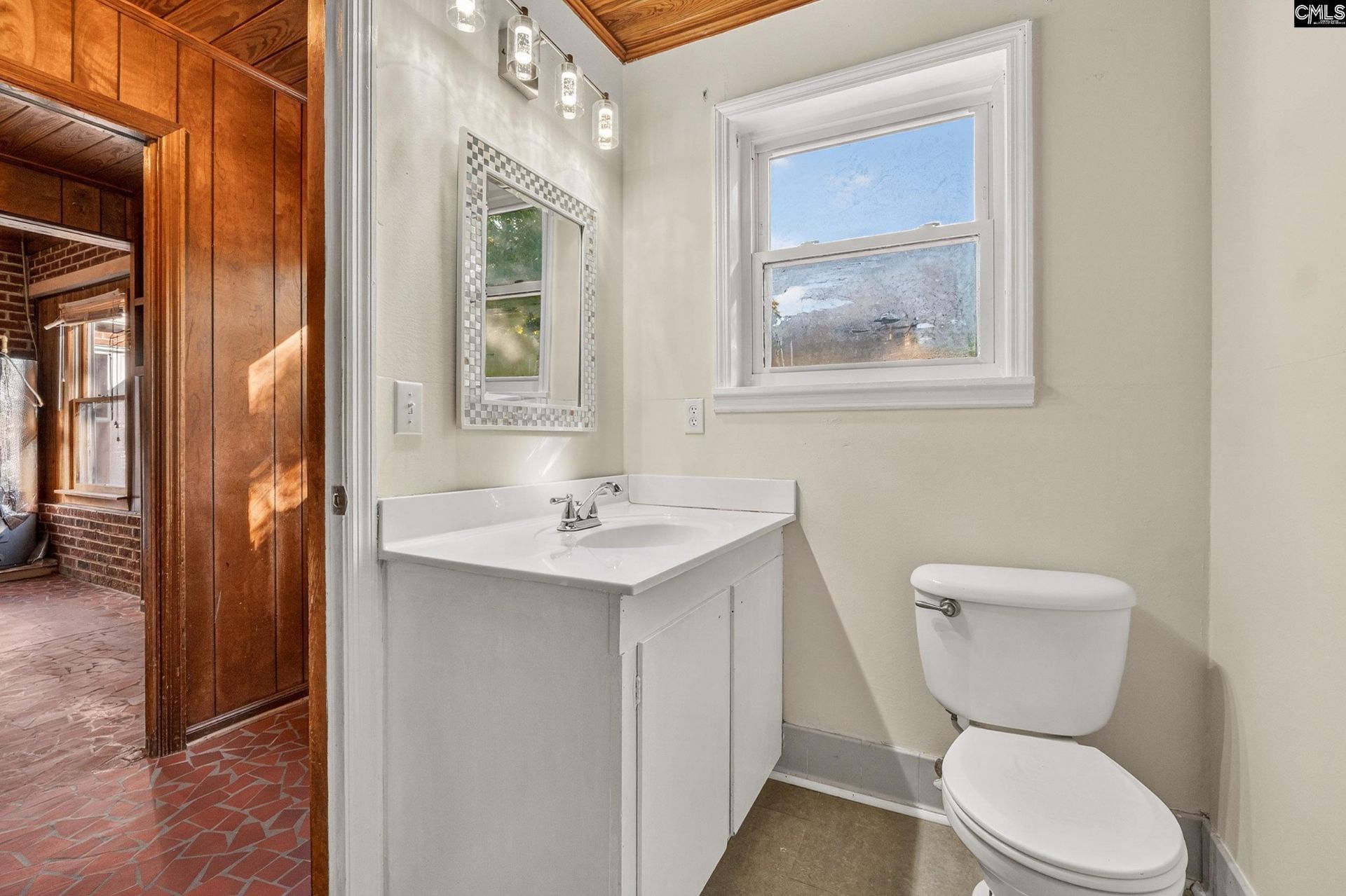 729 Magnolia Street  Photo 22