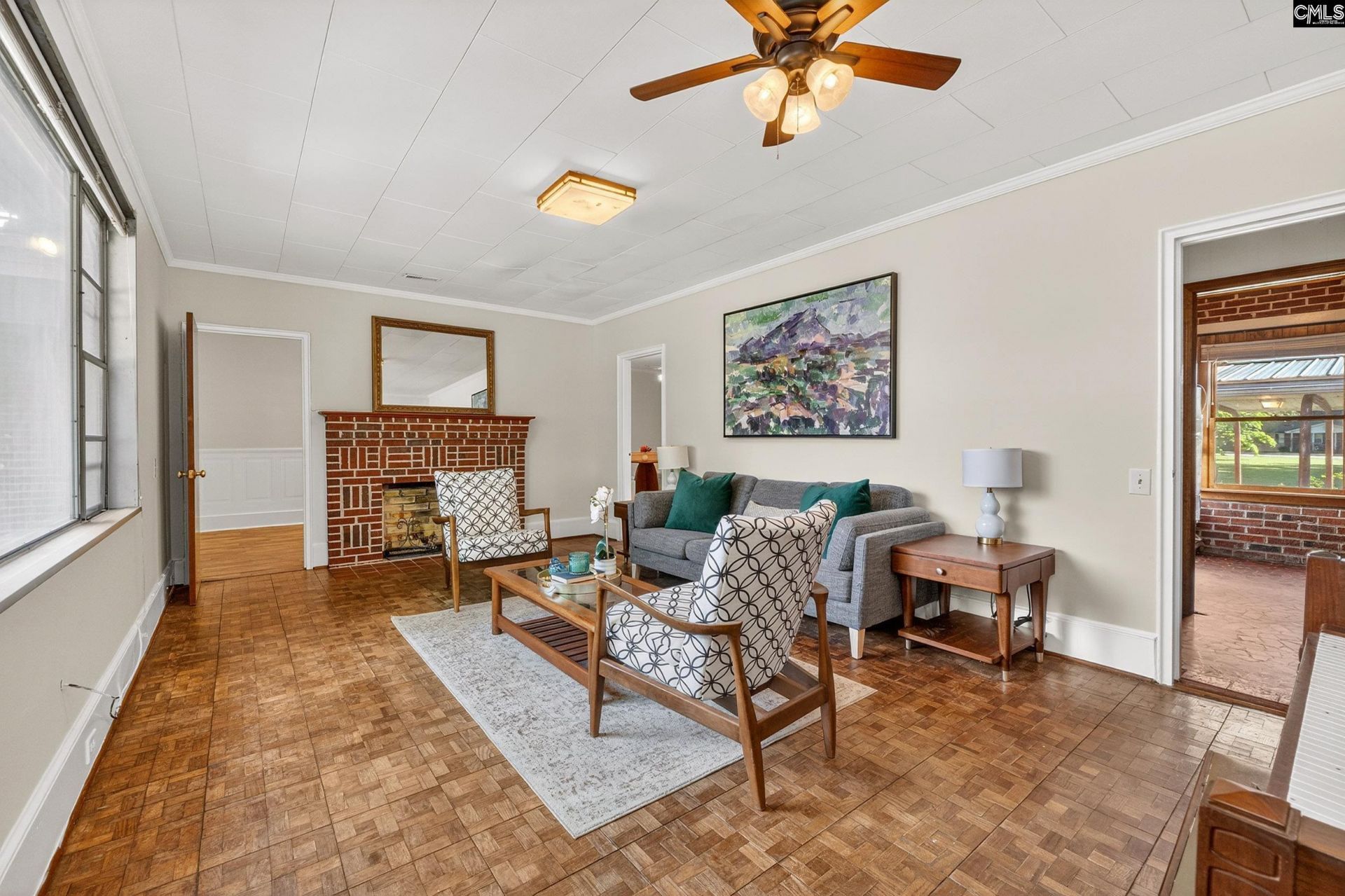 729 Magnolia Street  Photo 4