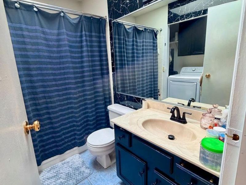 12 Woodsview Lane, Unit 12, Sharonville, OH 45241 Photo 8