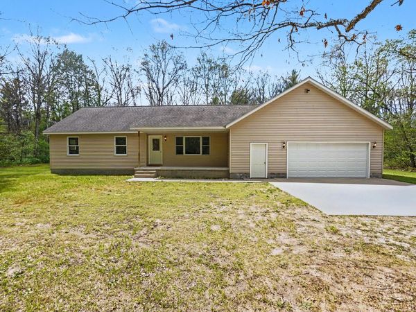 935 W Skeels Road, Montague, MI 49437