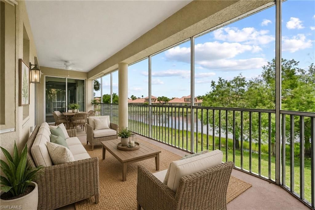 13921 Avon Park Cir, Unit 204, Fort Myers, FL 33912 Photo