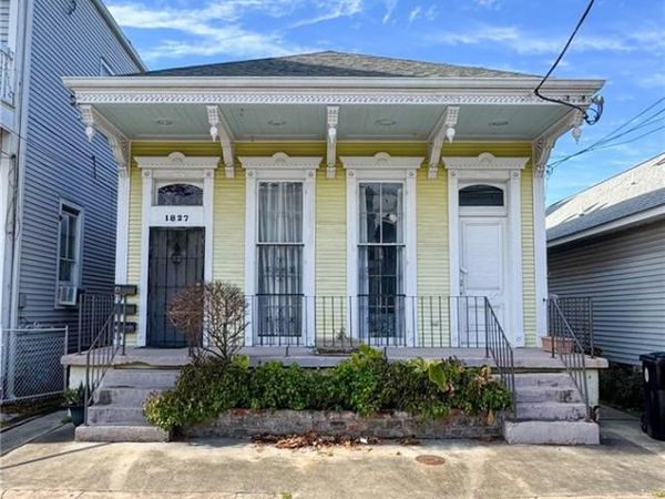 1827 BARONNE Street , Unit C, New Orleans, LA 70113