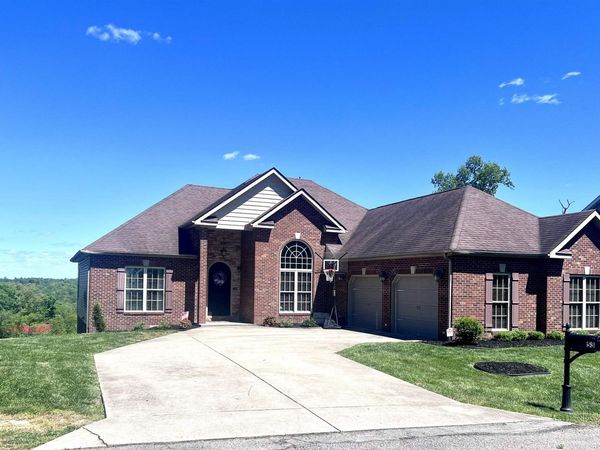 53 Private Drive 633, Chesapeake, OH 45619