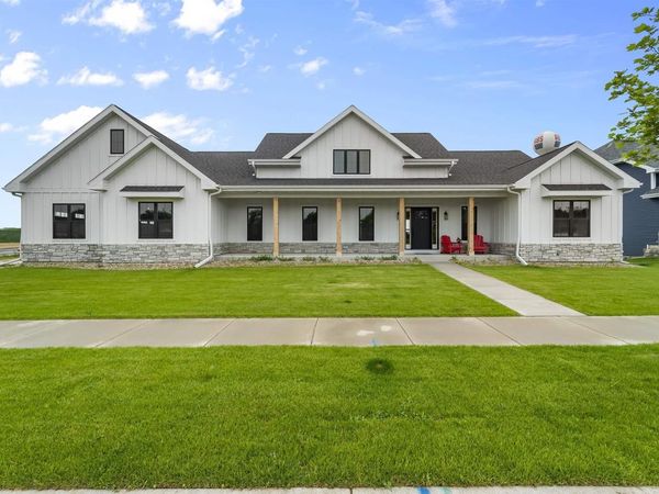 7710 Larkspur Lane, Deforest, WI 53532