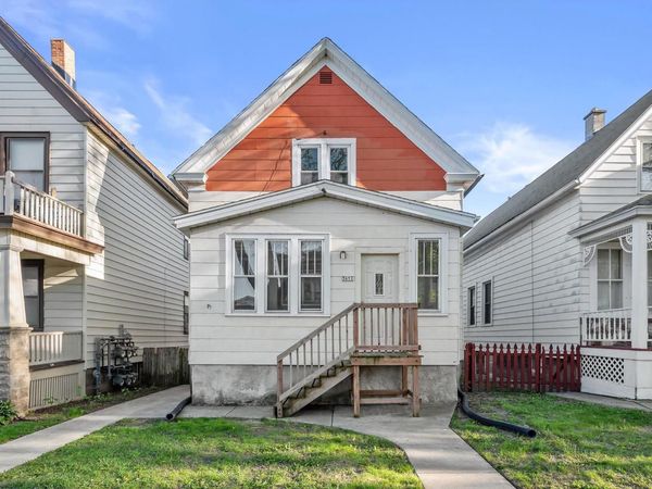 3651 E Barnard AVENUE, Unit 3651A, Cudahy, WI 53110