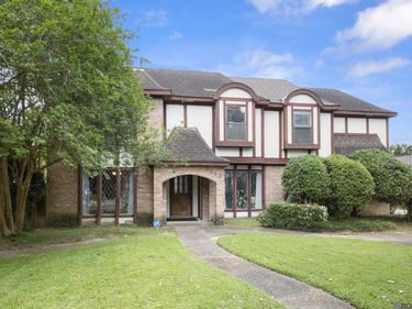 3543 Harris Dr, Baton Rouge, LA 70816
