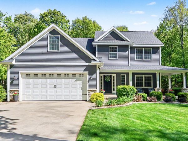 11299 E DE Avenue, Richland, MI 49083