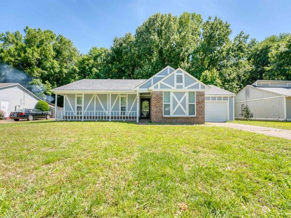 6639 SANTAOLINA DR, Memphis, TN 38134