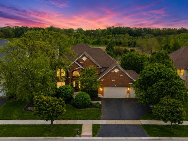 5815 Rosinweed Lane, Naperville, IL 60564
