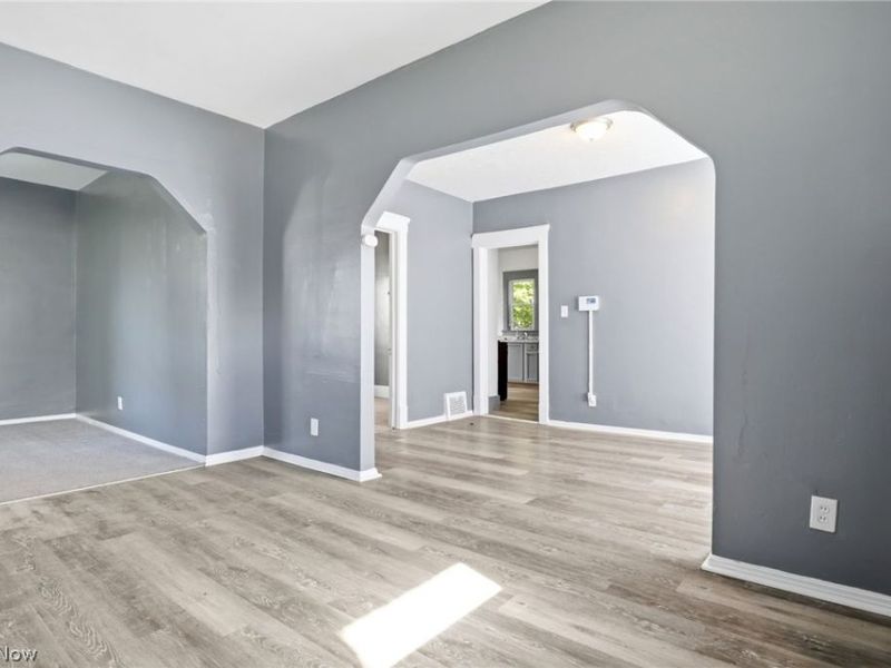 13913 Chapelside Avenue, Cleveland, OH 44120 Photo 6