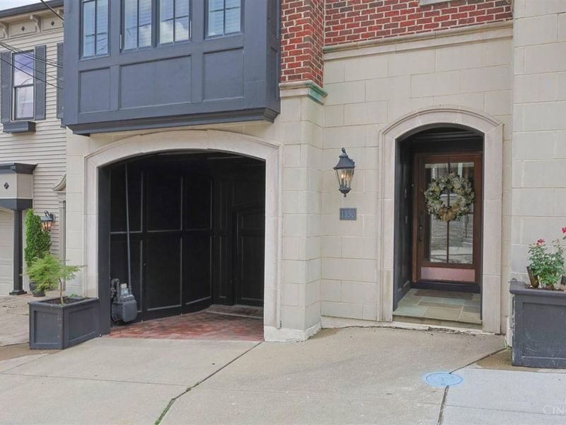 1130 Carney Street, Cincinnati, OH 45202 Photo 5