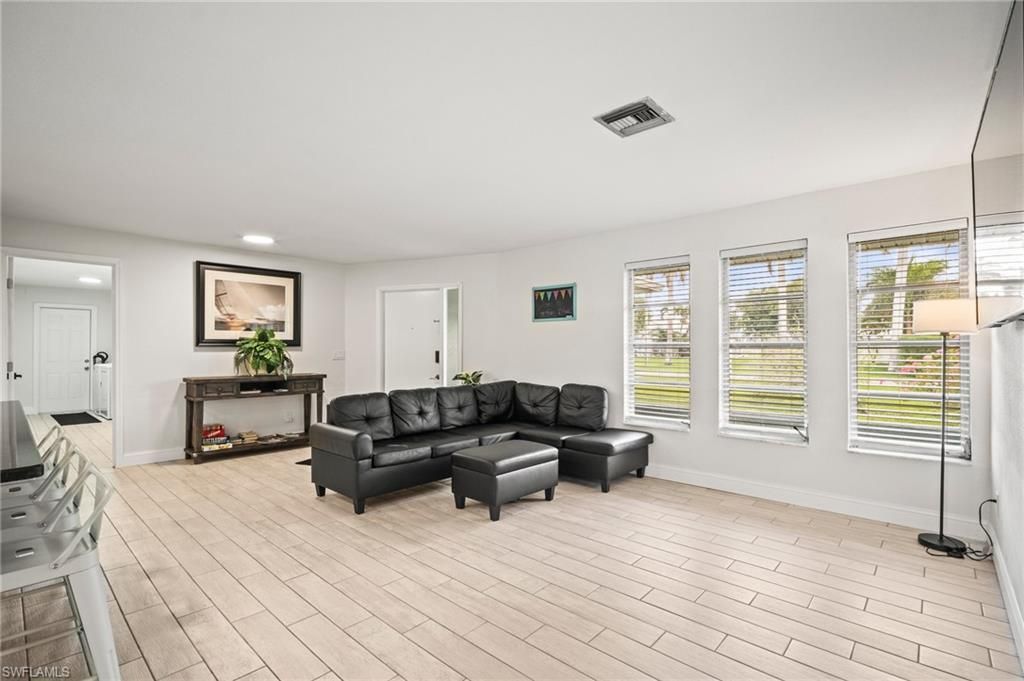 2001 Bahama Ave, Fort Myers, FL 33905 Photo