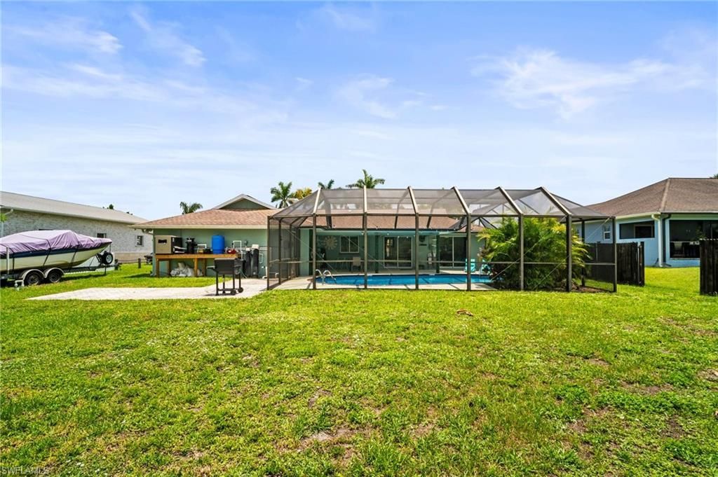 2001 Bahama Ave, Fort Myers, FL 33905 Photo