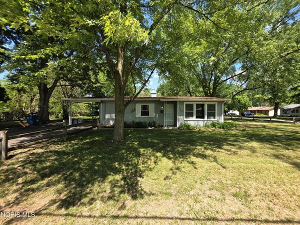 5742 Marshall Road , Sylvania, OH 43560