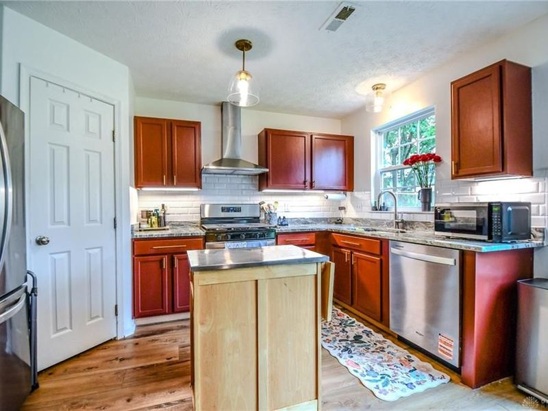 5027 Katherine Court, Riverside, OH 45424 Photo 17